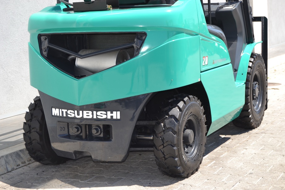 Mitsubishi FG20D-F17D – 12005