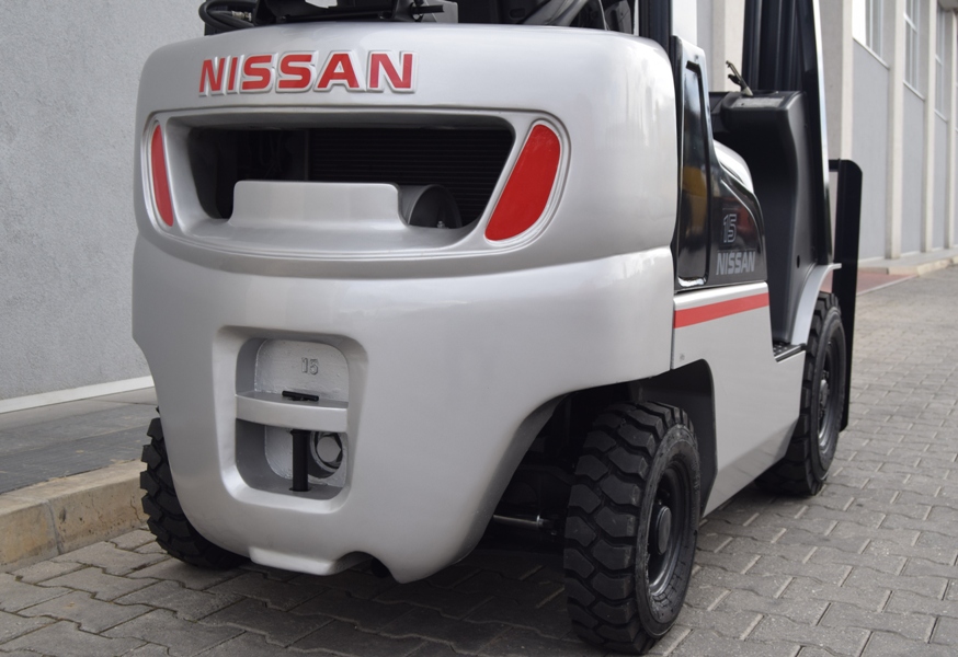 Nissan L01A15W – 12748